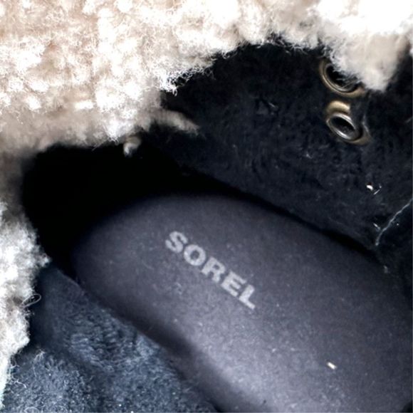 SOREL Conquest Wedge Shearling Booties - Size 6 - Picture 8 of 9